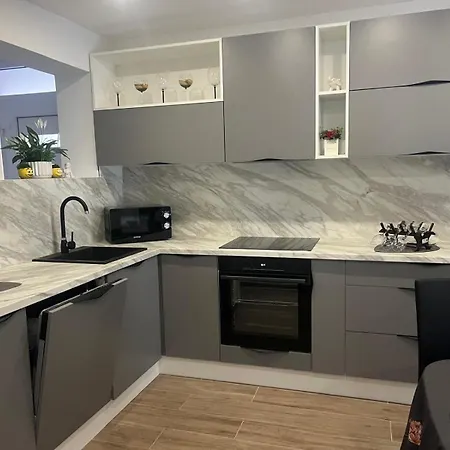 Apartment Aria - Center